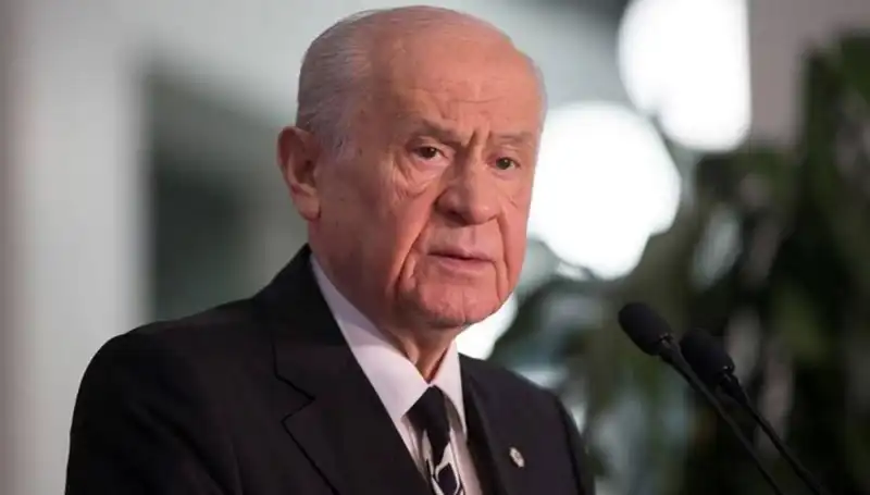 Bahçeli, Kurban Vekaletini Kızılay’a Vererek Hayırseverliğe Örnek Oldu