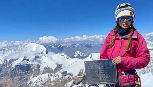 Kırık Bacakla 7 Bin Metrede Kaybolan Dağcıyı Arama Çalışmaları Devam Ediyor