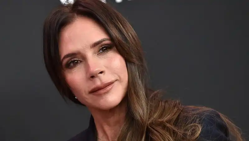 Victoria Beckham’ın Genç Kalmanın Sırrı: Günde 3-4 Adet Tüketiyor!