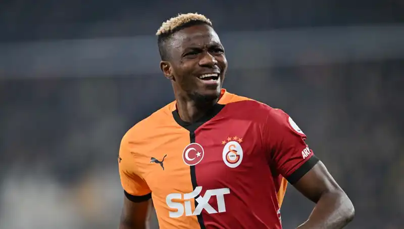 Osimhen, Napoli ve Galatasaray’a Veda mı Ediyor? Geleceği Merak Konusu
