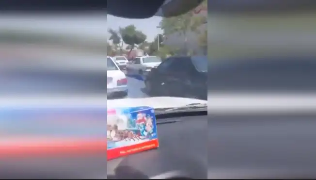 İsrail, İran'ı Vurmaya Başladı: İsfahan'daki Saldırı Anı Kameralarda!