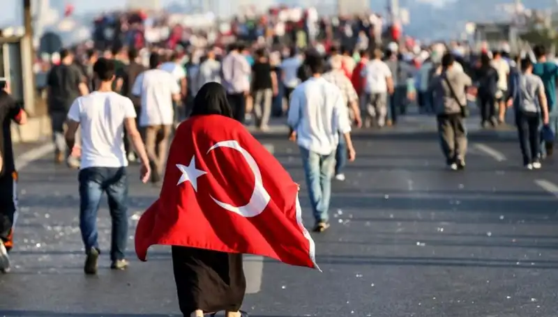 Kabine Üyeleri 15 Temmuz’da Demokrasi ve Şehitleri Unutmadı