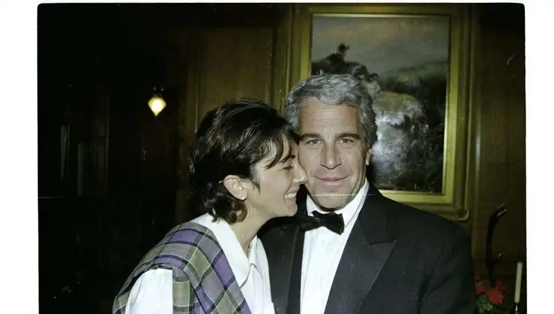 Trump’ın Epstein Davasında FBI İçin Gizli Görevde Olduğu İddia Ediliyor