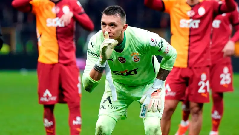 Muslera'nın Yerini Alacak İsim Belli Oldu! Taraftarları Şaşırttı