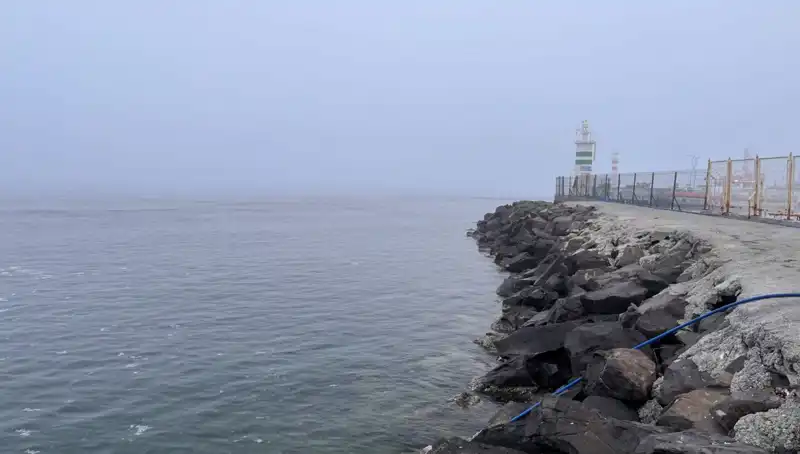 Çanakkale Boğazı’nda Kalın Sis: Gemi Geçişleri Durdu!