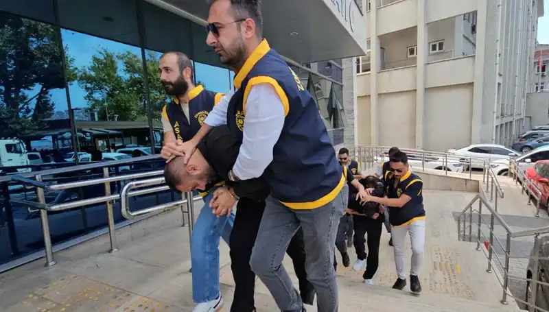 FETÖ Yalanıyla Milyonluk Vurgun: Kandırılmış Yüzlerce İnsan Var!