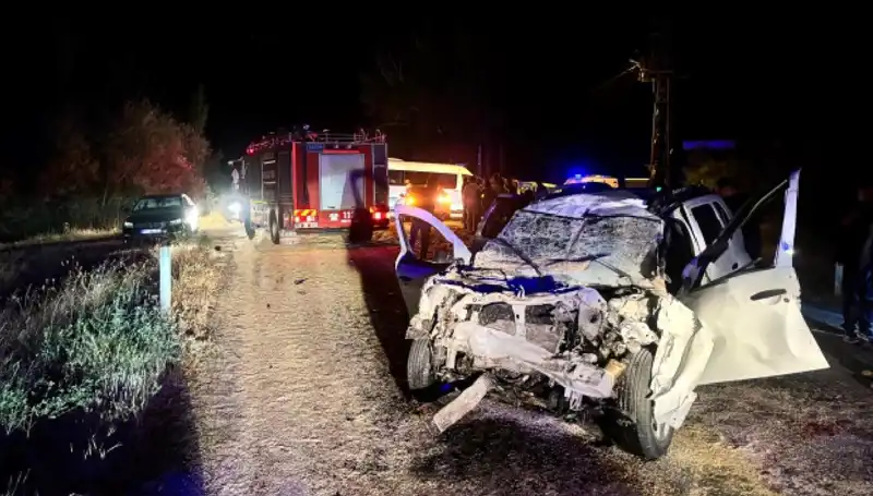 Traktör ve Ciple Korkunç Çarpışma: 5 Yaralı Olayın Detayları Ortaya Çıktı