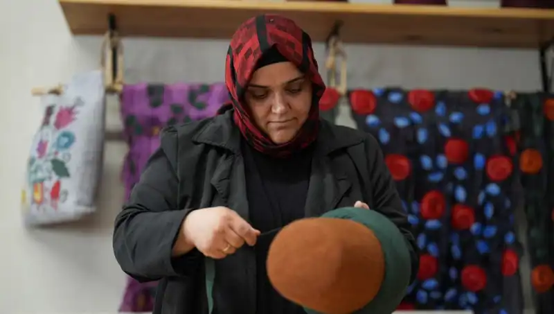 El Emeği Ürünlerini 45 Ülkeye Satan Girişimci Kadın: Başarı Hikayesi