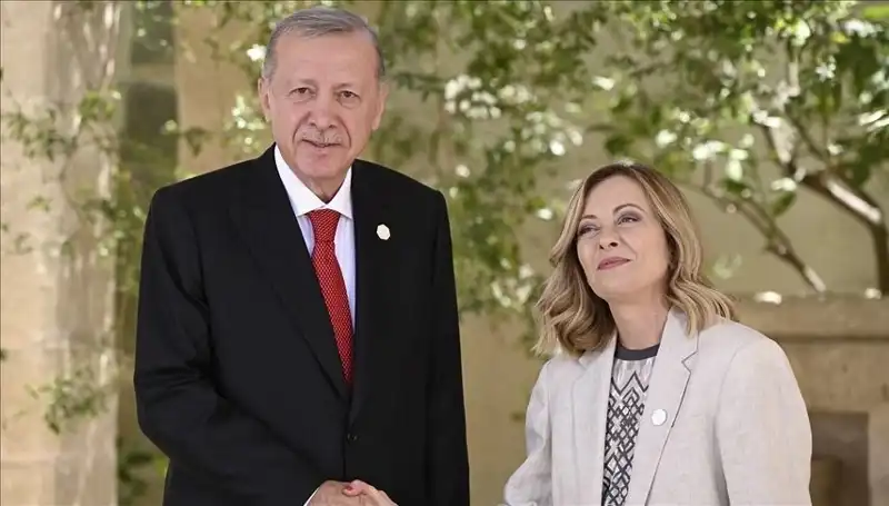 İstanbul'da Akdeniz Zirvesi: Liderlerden İşbirliği Mesajları Bekleniyor