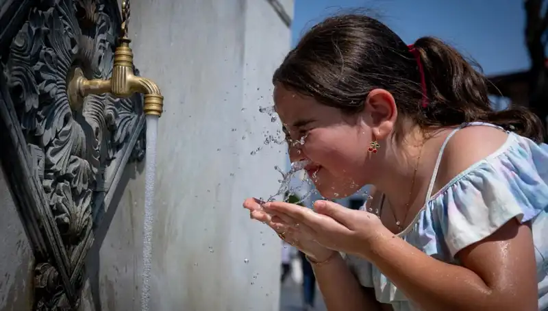 Türkiye'de 16 Şehirde Sıcaklık 40 Dereceyi Geçti: Yazın En Kavurucu Günleri