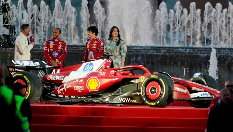 Formula 1'de Yeni Sezon Heyecanı: Hamilton ve Leclerc Hangi Takımda Yarışacak?