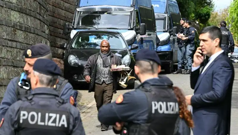 Roma'da Kritik Nükleer Toplantı: İran ve ABD Arasında Tarihi Görüşme