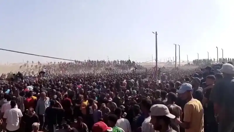 Gazze'deki Yardım Dağıtım Noktasına Saldırı: 26 Can Kayıbı