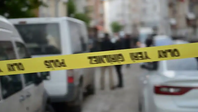 Salondaki Kavga Kanlı Bitti: 1 Ölü, 1 Yaralı!