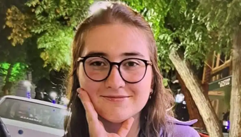 Çanakkale'de Kayıp Lise Öğrencisi Ayşegül İçin Arama Çalışmaları Hız Kazandı