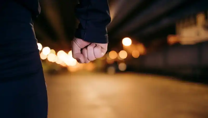 Vicdansızlar Kimlerdir? Toplumda Yarattıkları Etkiler ve Çözümler