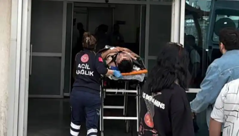 Yüksekten Düşen İşçi Hayatını Kaybetti: İş Sağlığı ve Güvenliği Alarm Veriyor