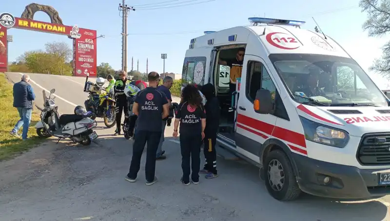 Edirne'de Motosiklet Kazası: Hayatını Kaybeden 23 Yaşındaki Genç İçin Aile ve Arkadaşlar Taziye Mesajları Gönderdi