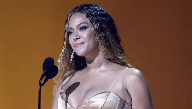 Beyonce'nin Yayımlanmamış Şarkıları Hırsızların Elinde!