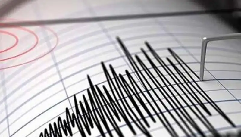 Sındırgı'da Kısa Süreli Korku: 4,3 Büyüklüğünde Deprem Hissedildi