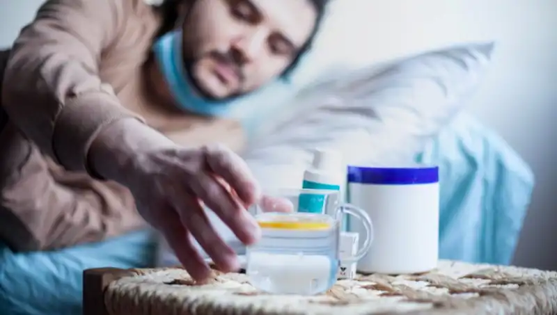 14 Yaşındaki Genç, Grip Belirtileriyle Hatalı Tanı: Hayatını Kaybetti