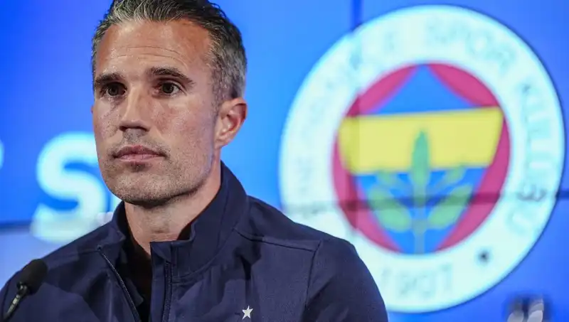 Robin van Persie, Fenerbahçe'nin Tur Şansını Yüzdeyle Açıkladı: İşte Tahmini!