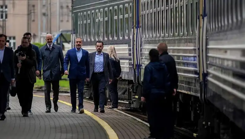 Dışişleri Bakanı Fidan, Ukrayna Ziyaretinin Ardından Yeni Dönemin Kapılarını Açarak Döndü