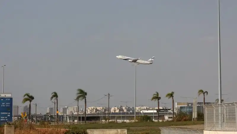 Husilerden İsrail'in Ben Gurion Havalimanı'na Şok Füze Saldırısı!